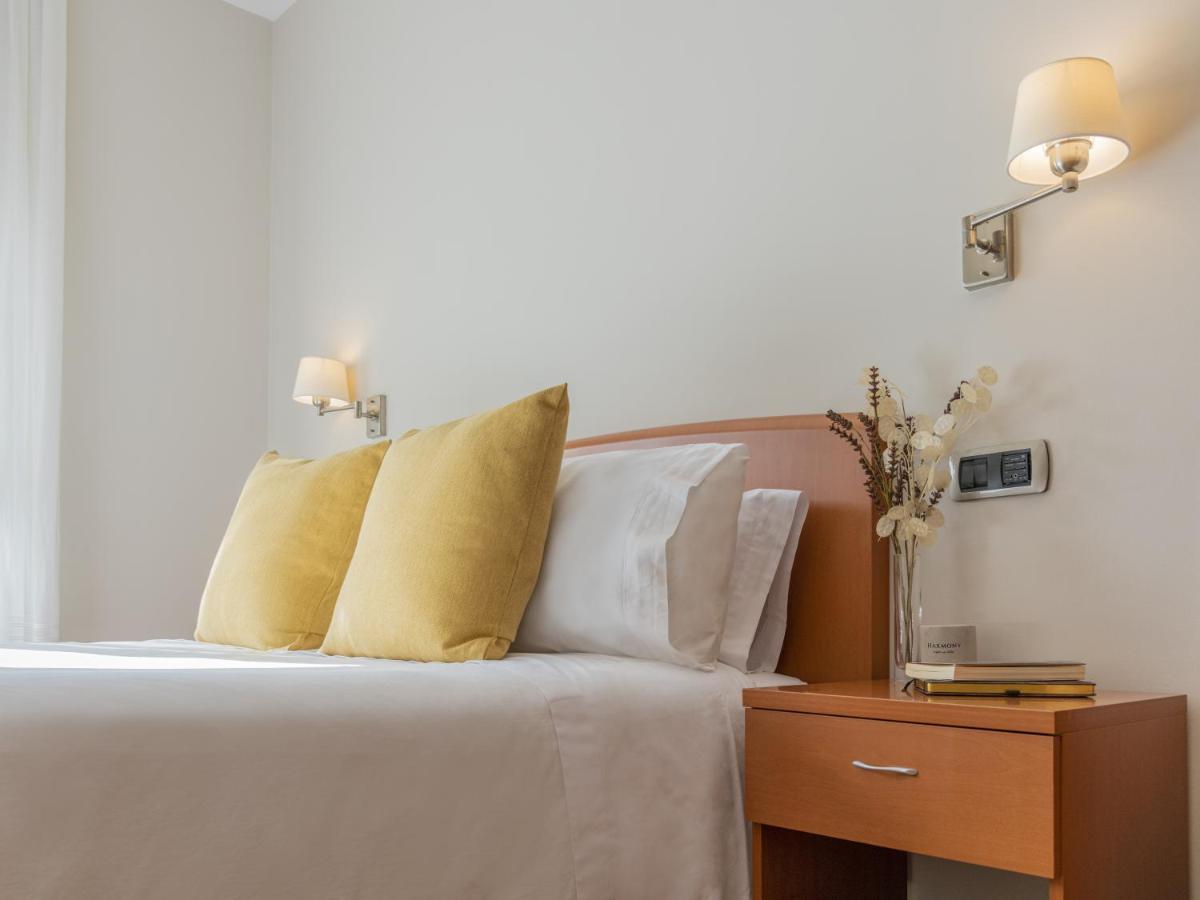 Hostal Alba Луго Экстерьер фото